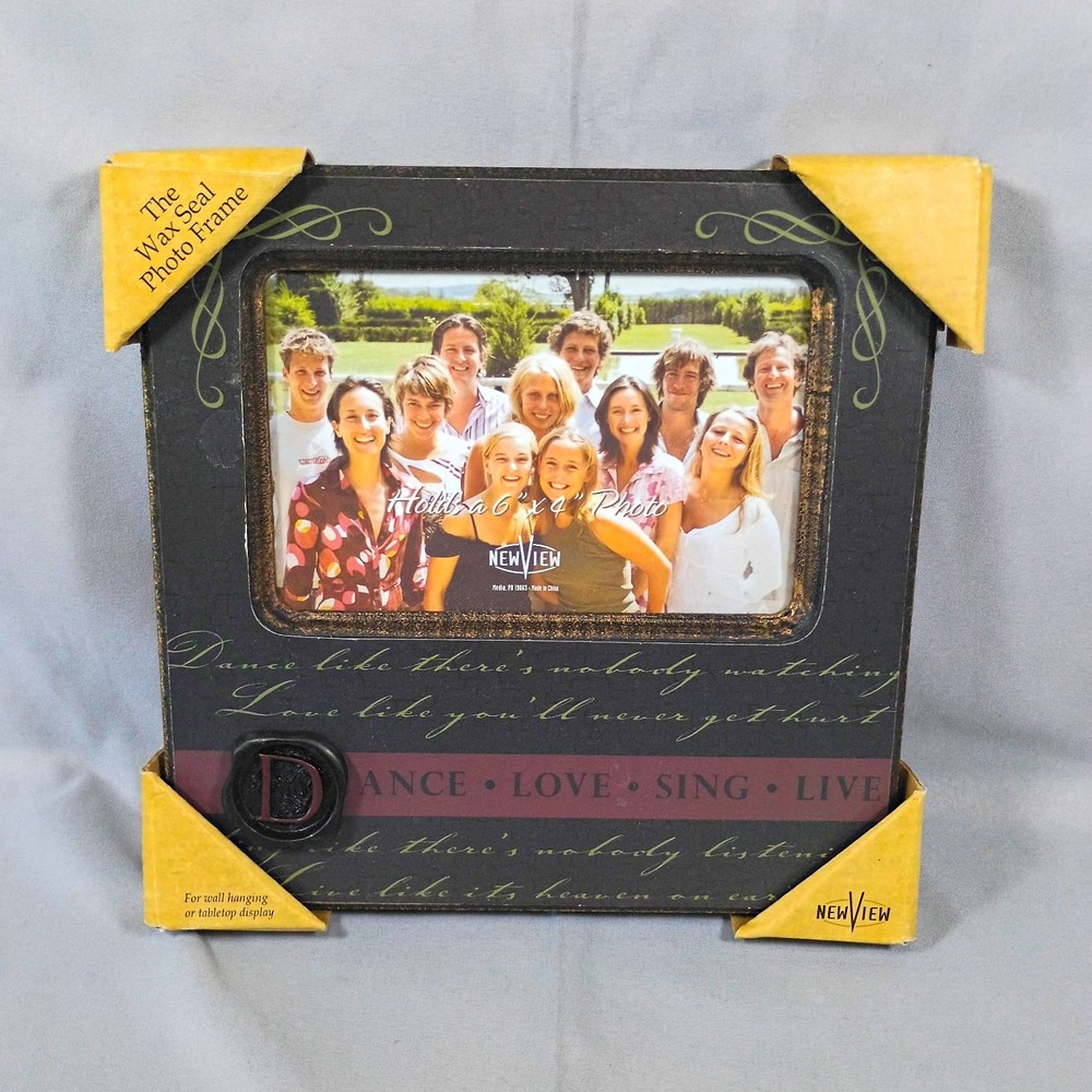 New View Wax Seal Photo Frame 4x6 "Dance, Love, Sing, Live" Wooden Tabletop Wall